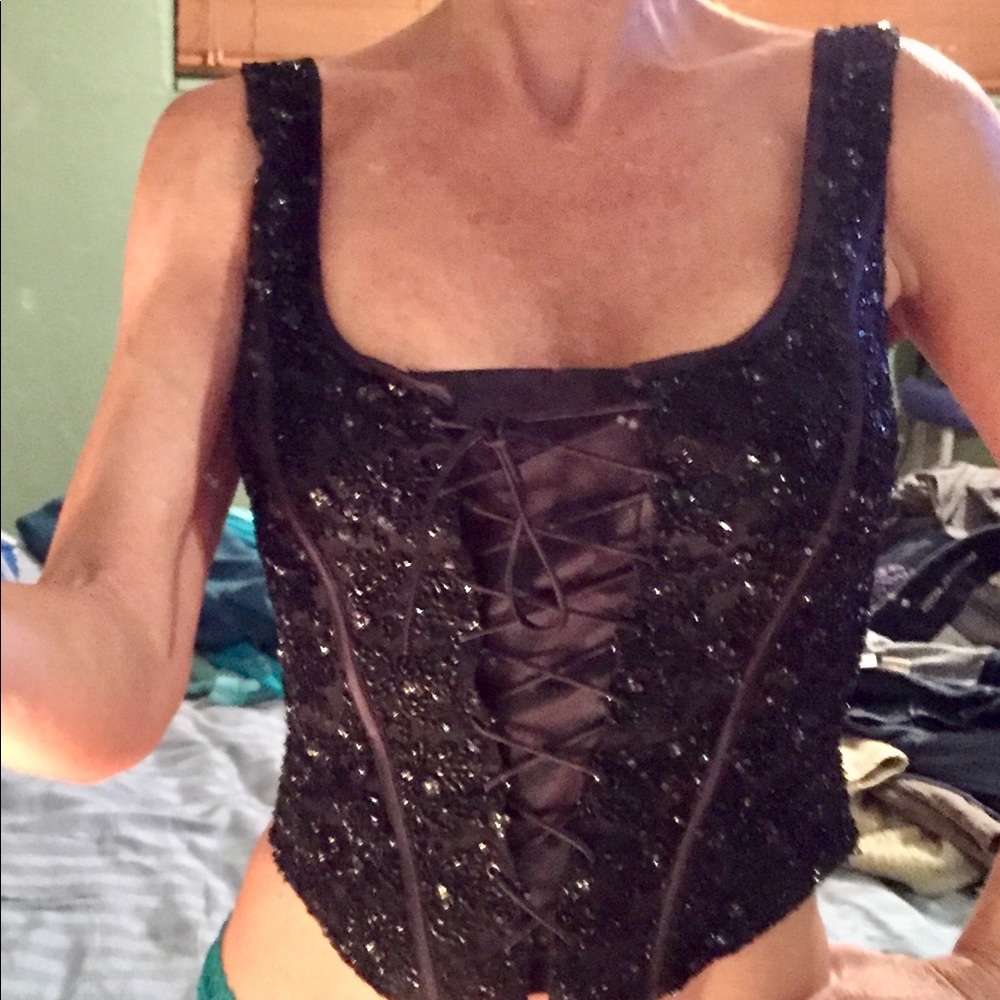 Cache Corset